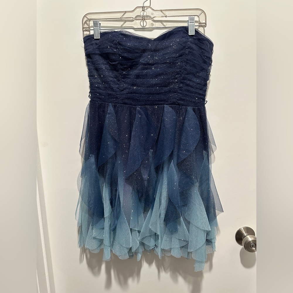 Teeze Me Blue Ombré Junior Size 9 Homecoming Dress